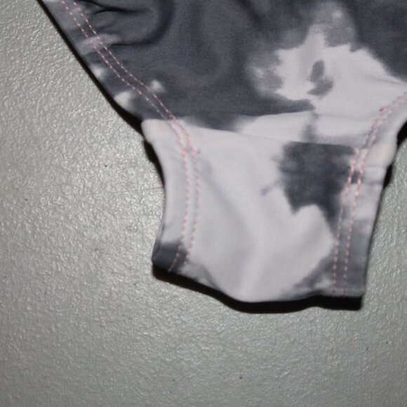 Grey 1 Pcs Justice Swimsuit Size 6 - Picture 9 of 9